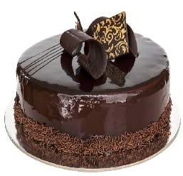 6-9 Kişilik Çikolatalı Yaş Pasta Şef İmzalı Klasik