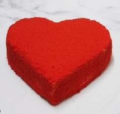 Kırmızı Kadife Dokulu 6-9 Kişilik Kalp Pasta